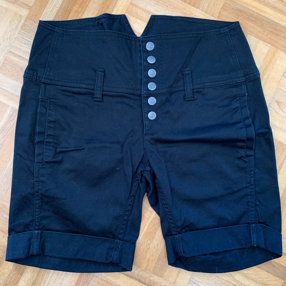Diesel Shorts Y2K Size 27 High Waist Snap Button Black Cotton